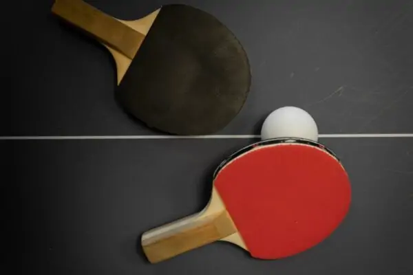 Comment se déroule une partie de ping pong